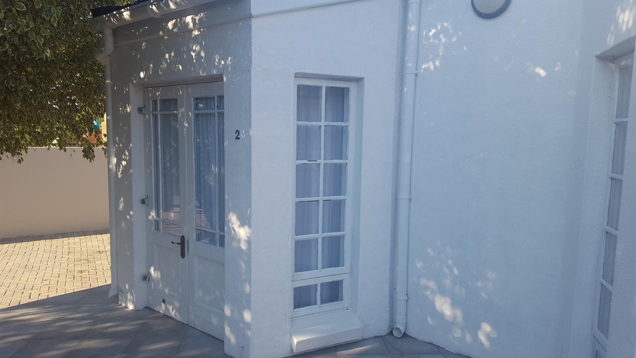 Blu Bed & Breakfast ポート・エリザベス エクステリア 写真