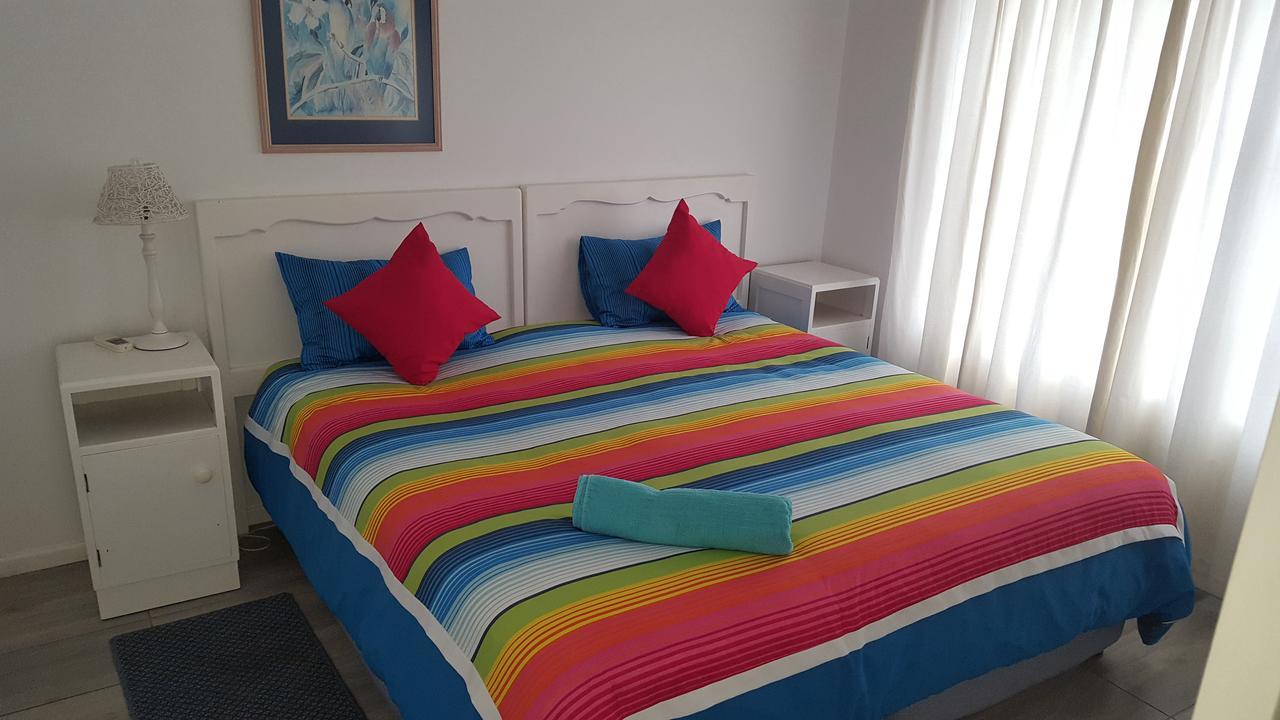 Blu Bed & Breakfast ポート・エリザベス エクステリア 写真